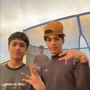 Meet your Posher, 4kt